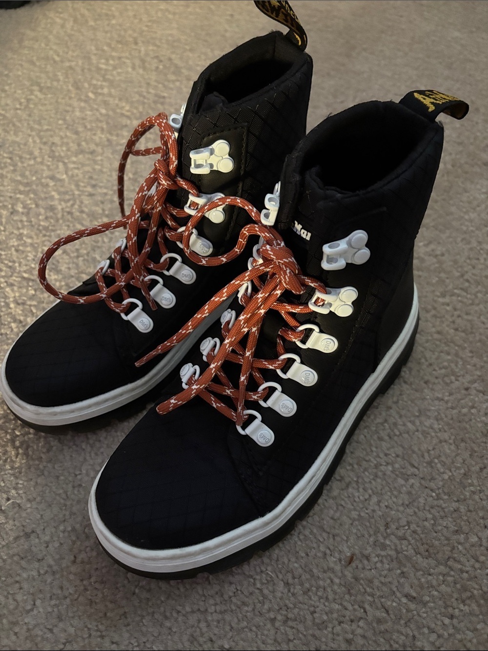 Dr. Martens/ Doc Martens Air Waire Black Quilted Boot with Orange Laces size 5